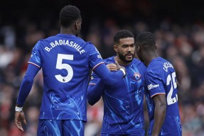 开云手机入口-巴塞罗那防守稳固，力保全场零失球()