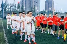 苏州东吴将在主场对阵贵州恒丰，谁将是比赛的赢家？()