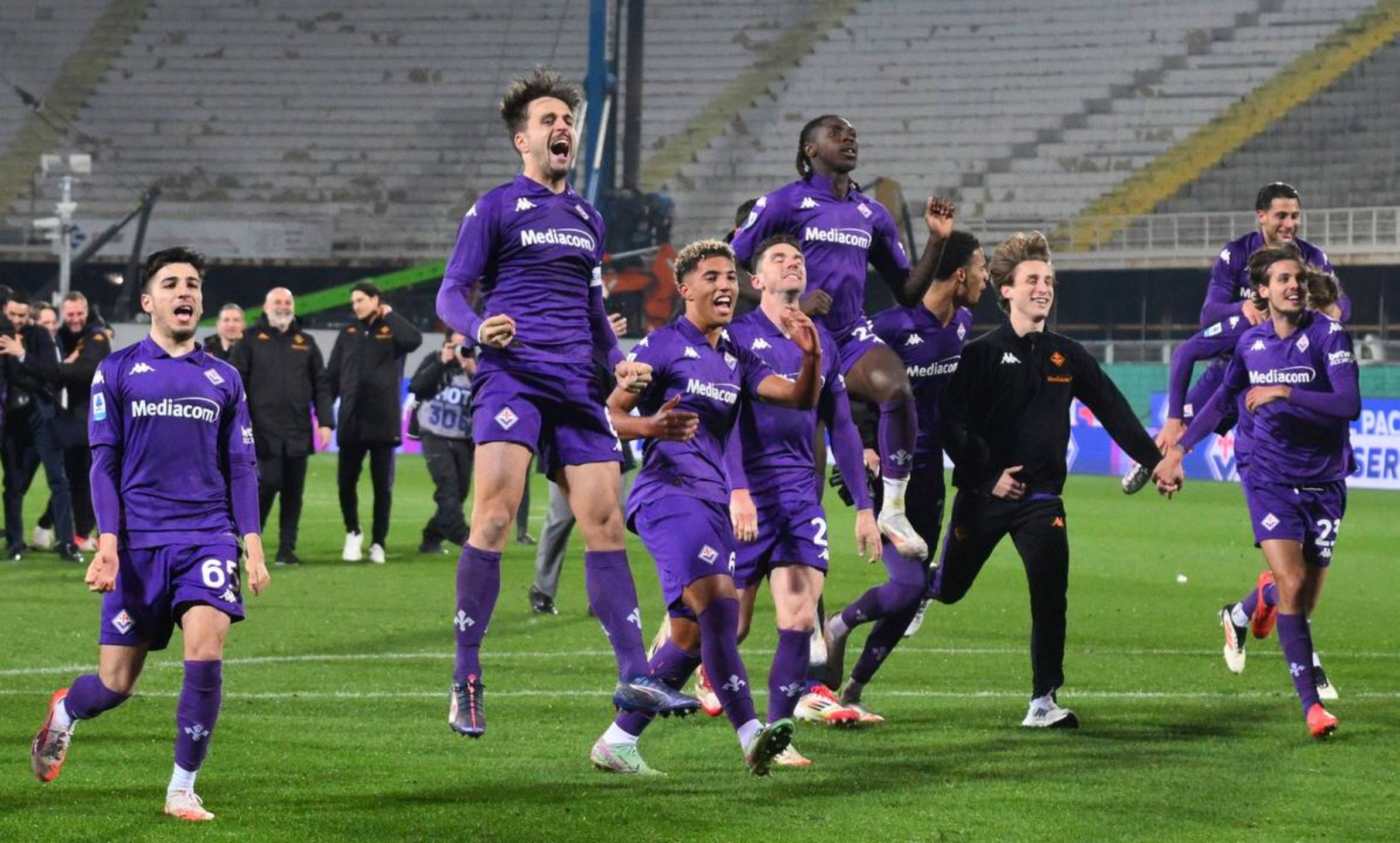 开云中国-佛罗伦萨迎战AC米兰，欲取胜保不跌落(ac米兰传奇右后卫)  第1张