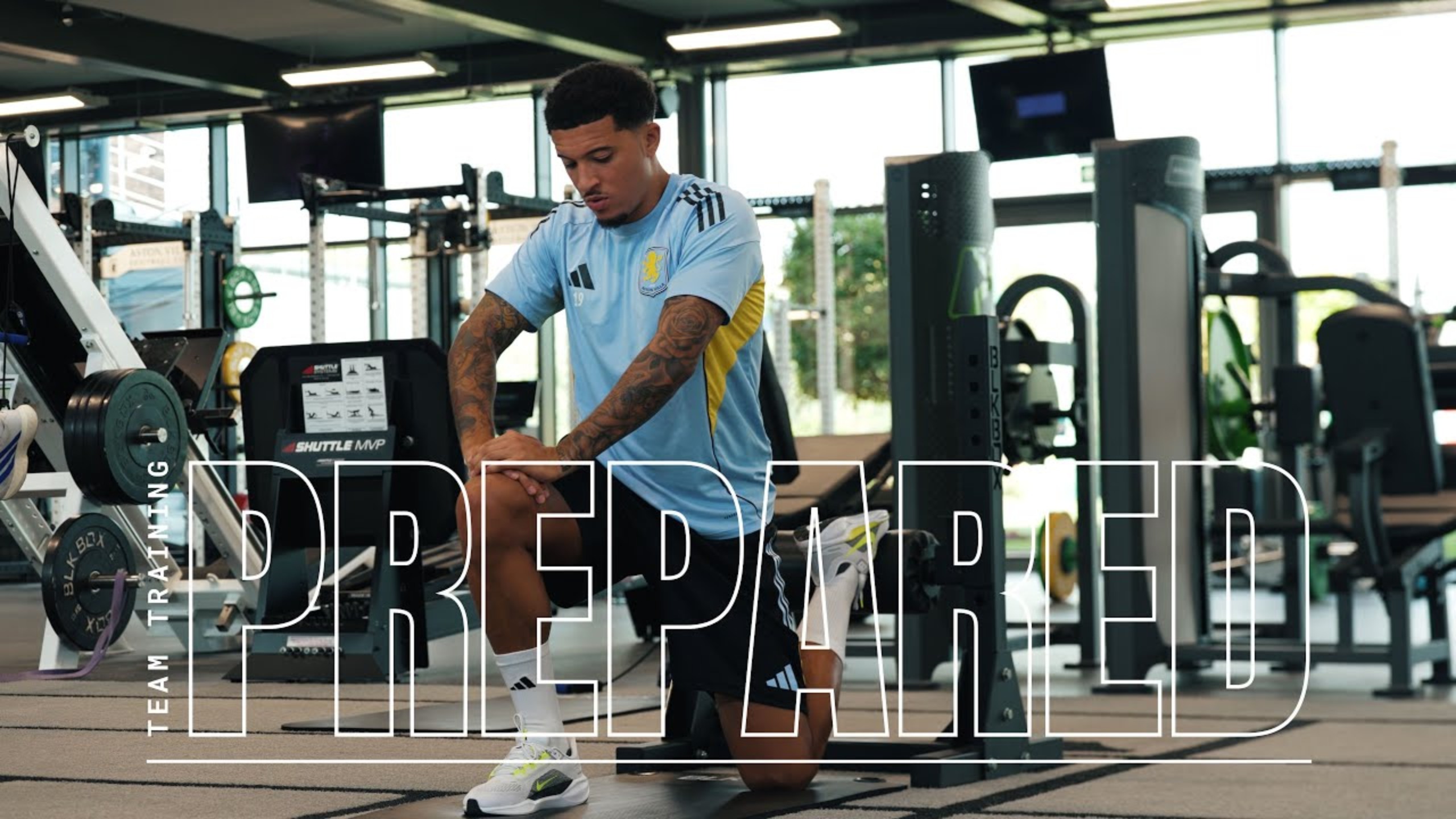 开云中国-阿斯顿维拉新援表现佳，助球队获胜()  第1张