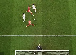 开云体育app-塞尔维亚女足门将连续扑出射门，力保大局！(俄罗斯塞尔维亚女足)  第1张