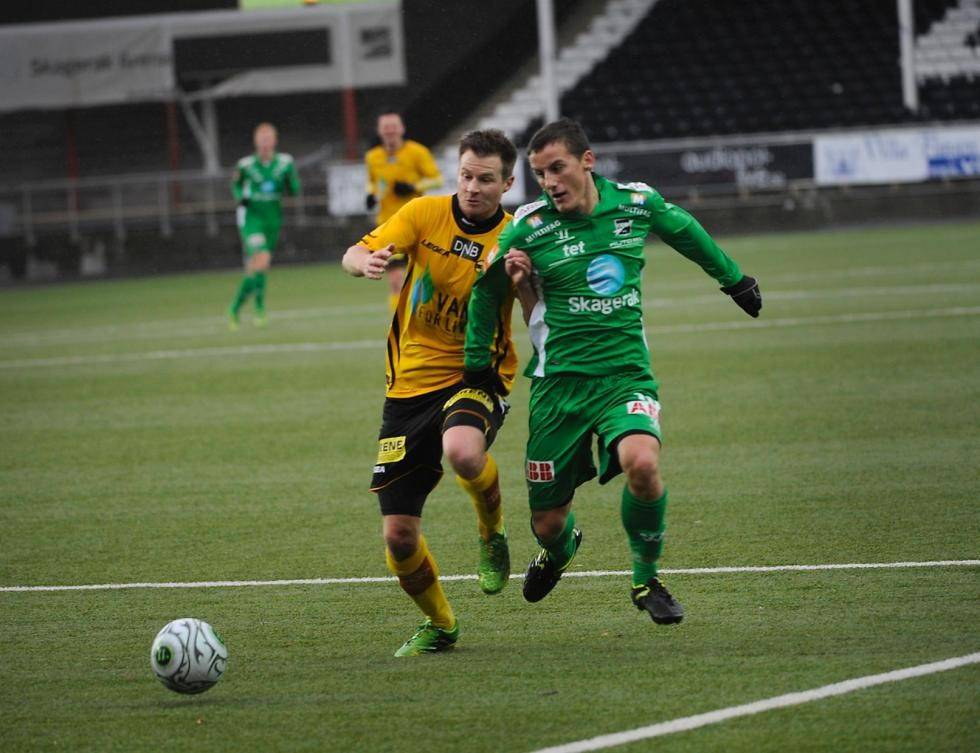 开云体育app-利勒斯特城-艰难击败诺维奇，瓦迪梅开二度(利勒斯特罗姆vs奥斯陆kfum)  第2张