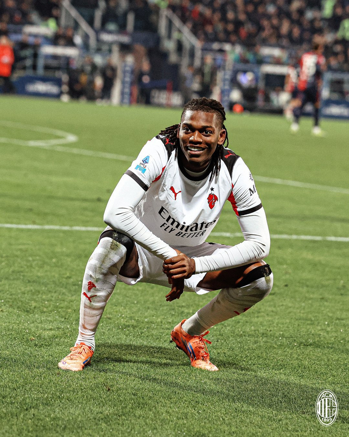 开云体育app-卡利亚里球队欲租借新援，引进实力派球员()  第1张