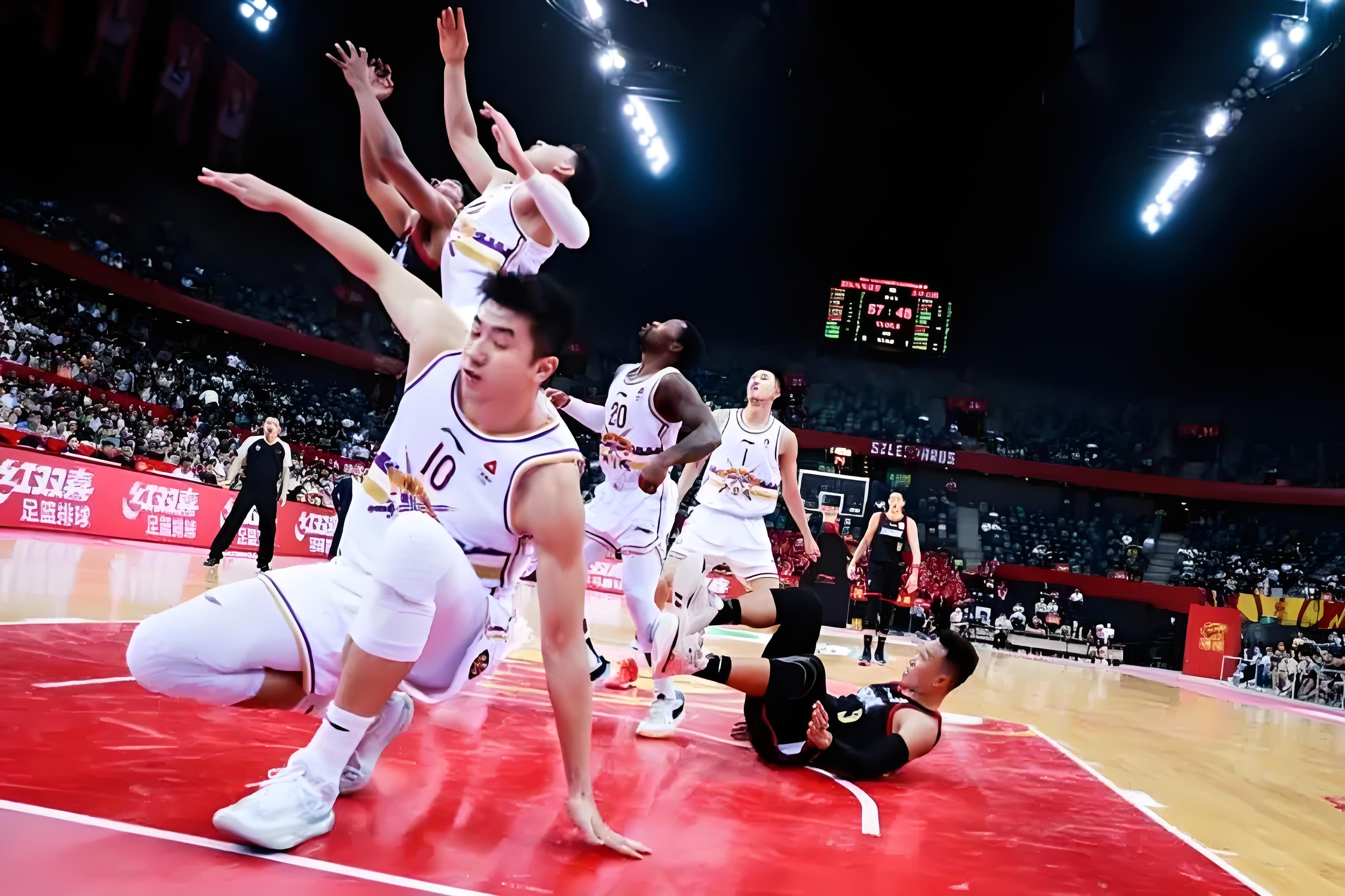 kaiyun sports-顶级篮球职业赛事激发球迷无限热情()  第1张