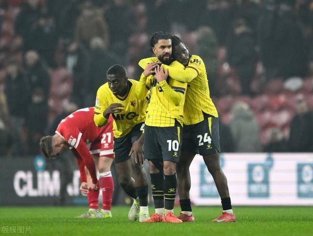 开云体育在线-沃特福德崛起，碾压对手展现强大实力()  第2张