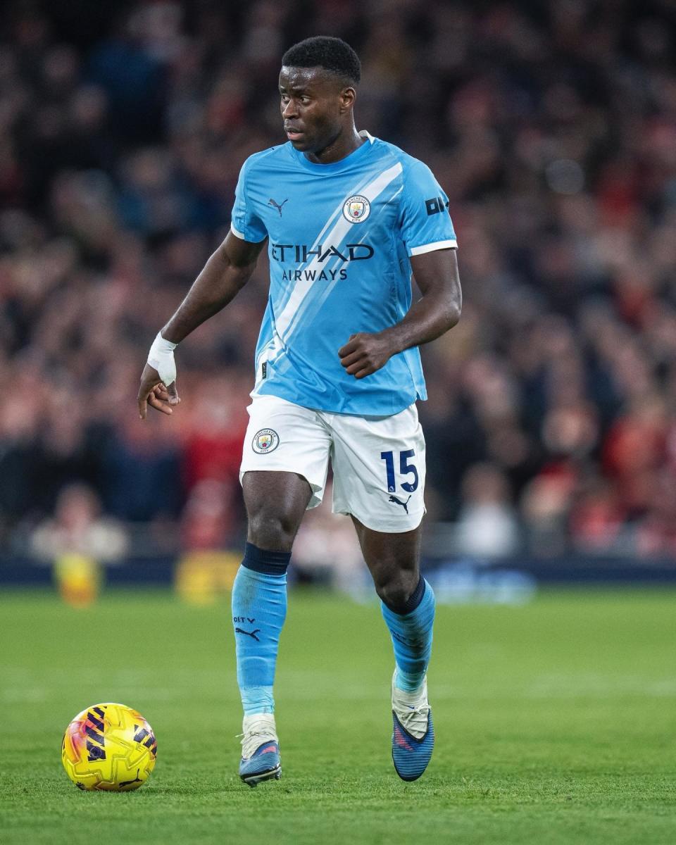 开云体育登录-布里斯托城客场告捷，布里斯托城球员士气如虹()  第2张