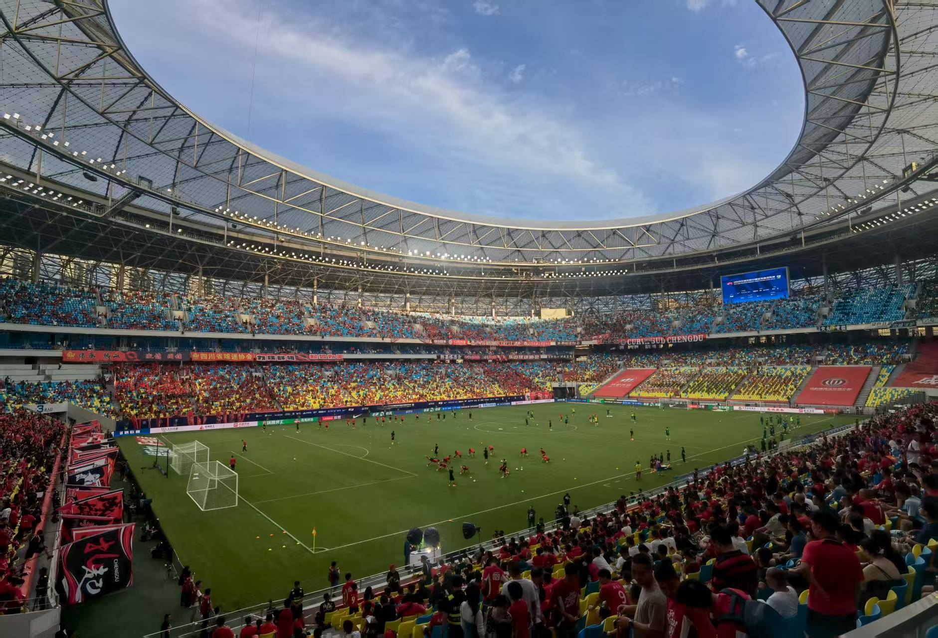 开云体育下载-北区小镇球队客场大胜，创造历史，引发轰动(生死战国足客场对阵印尼)  第1张