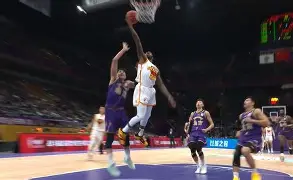 开云官方在线-步行者内线防守不力，遭遇四连败()  第1张