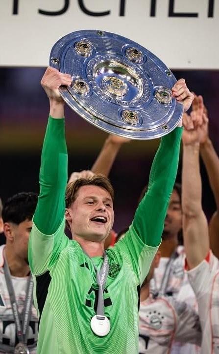 开云体育娱乐app-汉诺威门将状态神勇，下轮比赛或将展现出色发挥()  第2张